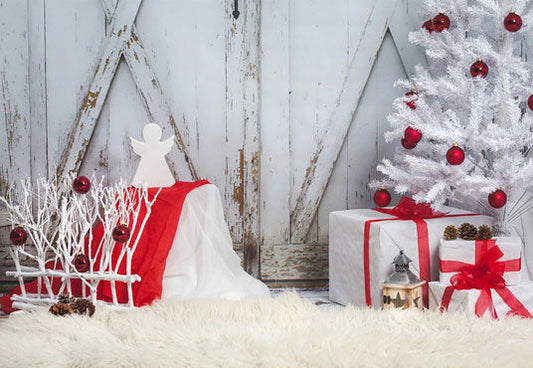 Toile de fond de Noël de cadeau blanc de grange en bois pour la fête