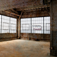 Toile de fond de vieilles fenêtres en verre de photographie d'usine abandonnée SBH0200