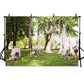 Toile de fond de rideau de dentelle coulant d'herbe verte et de feuilles de mariage avec fleurs pour la photographie