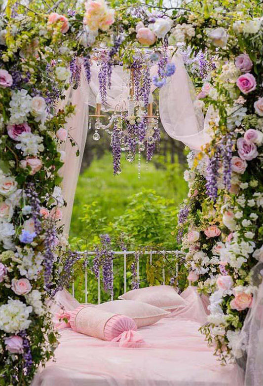 Toile de fond de rideau de décorations florales de lit rose pour la photographie de saison de printemps
